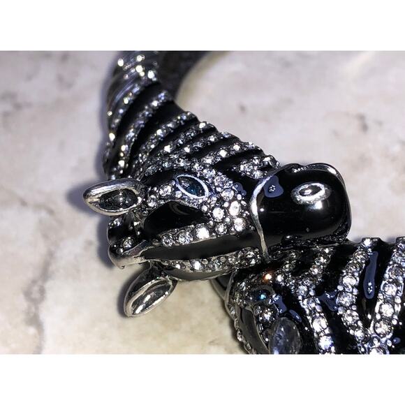 CHLOE + ISABEL safari elegance zebra crystal cuff bracelet - B080 - Picture 5 of 6